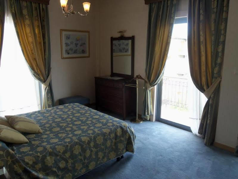 Rex Hotel ナフプリオ エクステリア 写真